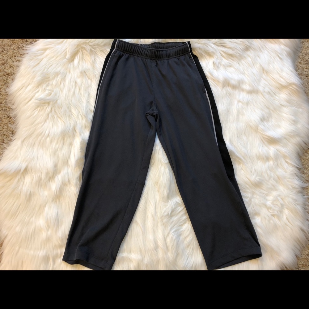 EUC Old Navy Active Boys pants